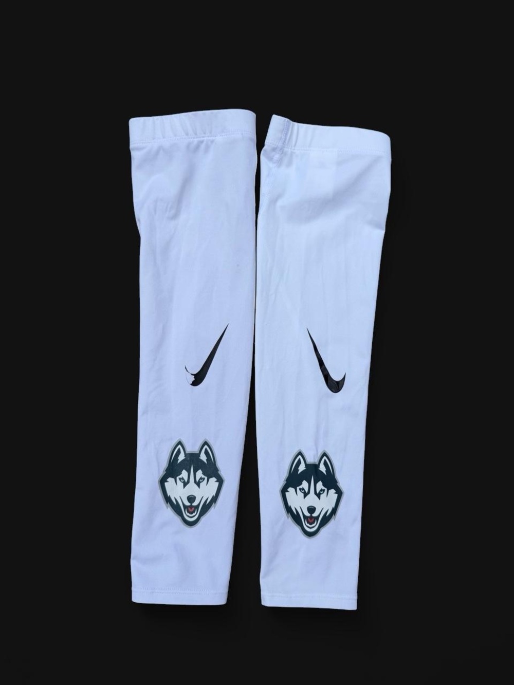 Nike UConn Huskies Volleyball Team Issued Arm Sleeves L/XL